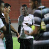 بالصور : الشباب يواصل تدريباته ويحتفل بوليد عبدالله ومترجم النادي