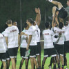 بالصور : الشباب يستأنف إعداده والصليهم يشارك في التدريبات