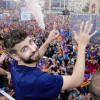 فيديو.. بيكيه يرقص في احتفالات برشلونة بالليغا