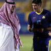 النصر ينهي مشاكل لاعبيه
