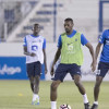 الخيبري والفرج يشاركان في تدريبات الهلال