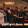 الشباب يعاود تدريباته والمدير الرياضي التنفيذي يحتفل باللاعبين بعد اكتمال الصفوف