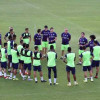 غويدي يجتمع بلاعبي الاهلي ويؤدي تدريبات تكتيكية