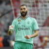 بنزيمة يدافع عن أداء ريال مدريد الهزيل