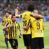 الاتحاد يبتعد عن النصر بالفوز على الوحدة