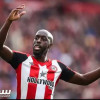 النصر يضع عينه على لاعب برينتفورد