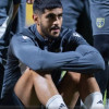 الأهلي يبتعد عن الأحمد