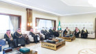 أمير المنطقة الشرقية ونائبه يستقبلان مجلس إدارة نادي الفتح
