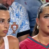 مدرجات كأس العالم.. توأم يخطف الأضواء ويتحول إلى حديث الجماهير