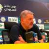 مدرب النصر يشكو ضغط المباريات ويشيد بالتزام اللاعبين